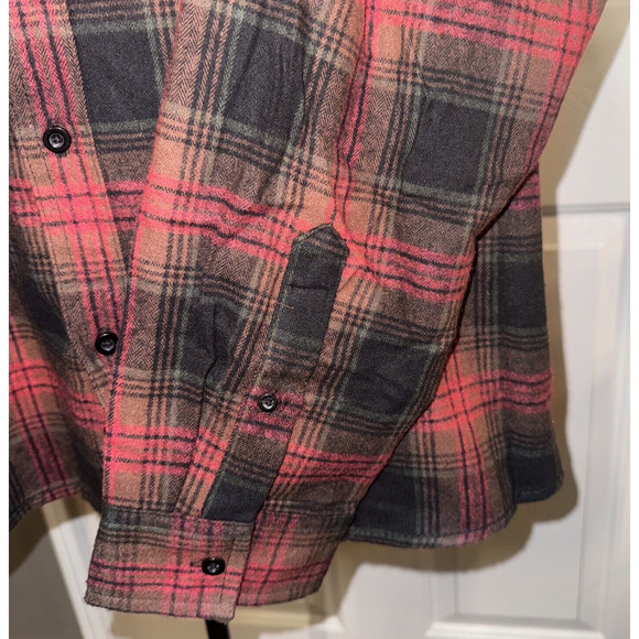 Burnside Men’s Plaid Flannel Shirt Crimson Red Size XL NWT Camping Grunge - Picture 4 of 13